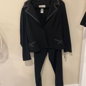 Sag Harbor Pant Suit set